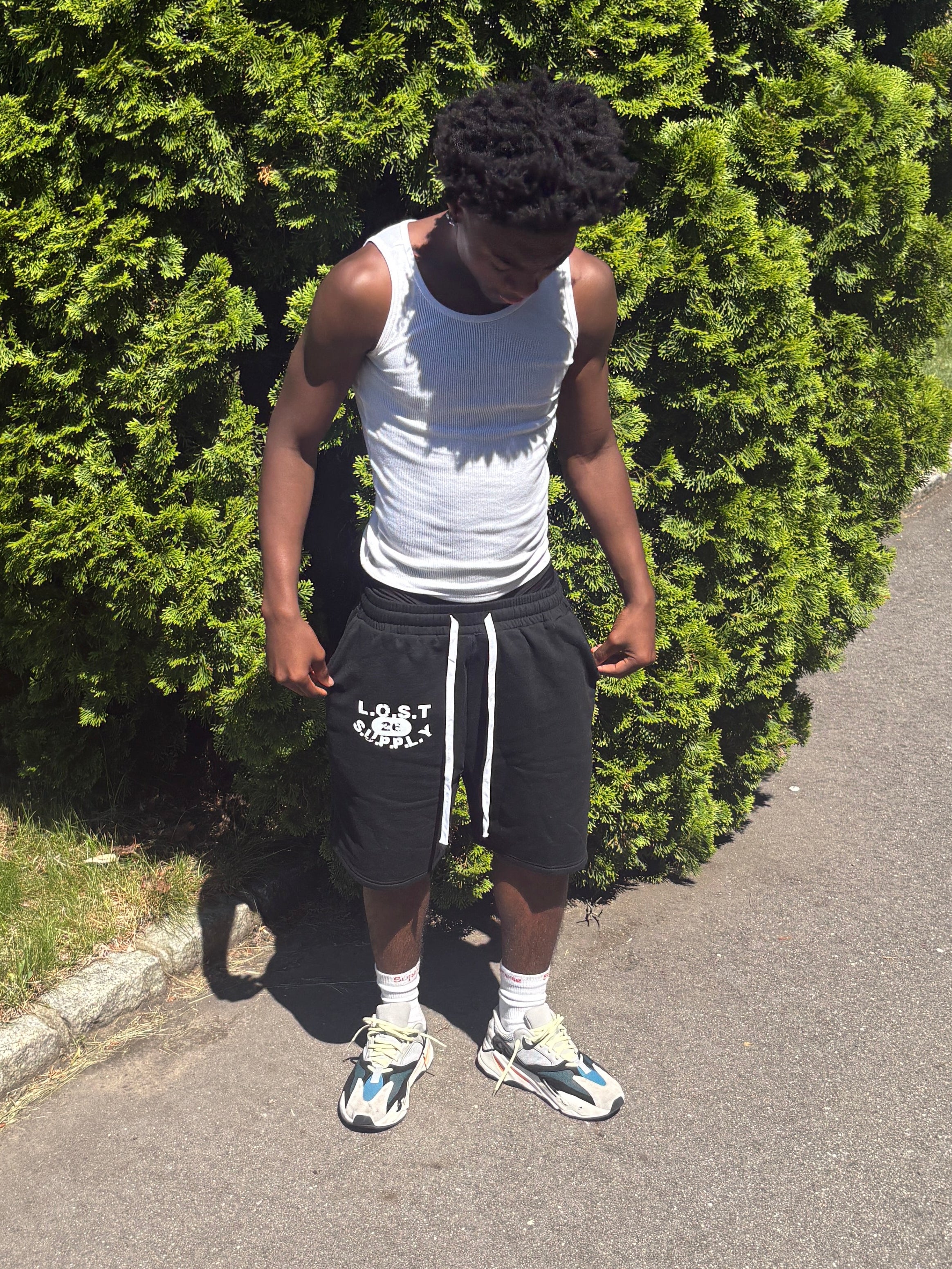 “VEHEMENT” SHORTS